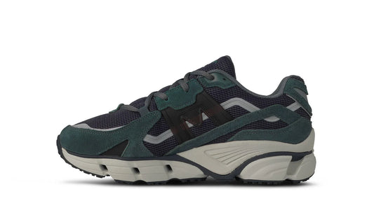KARHU Super Fulcrum India Ink / Black