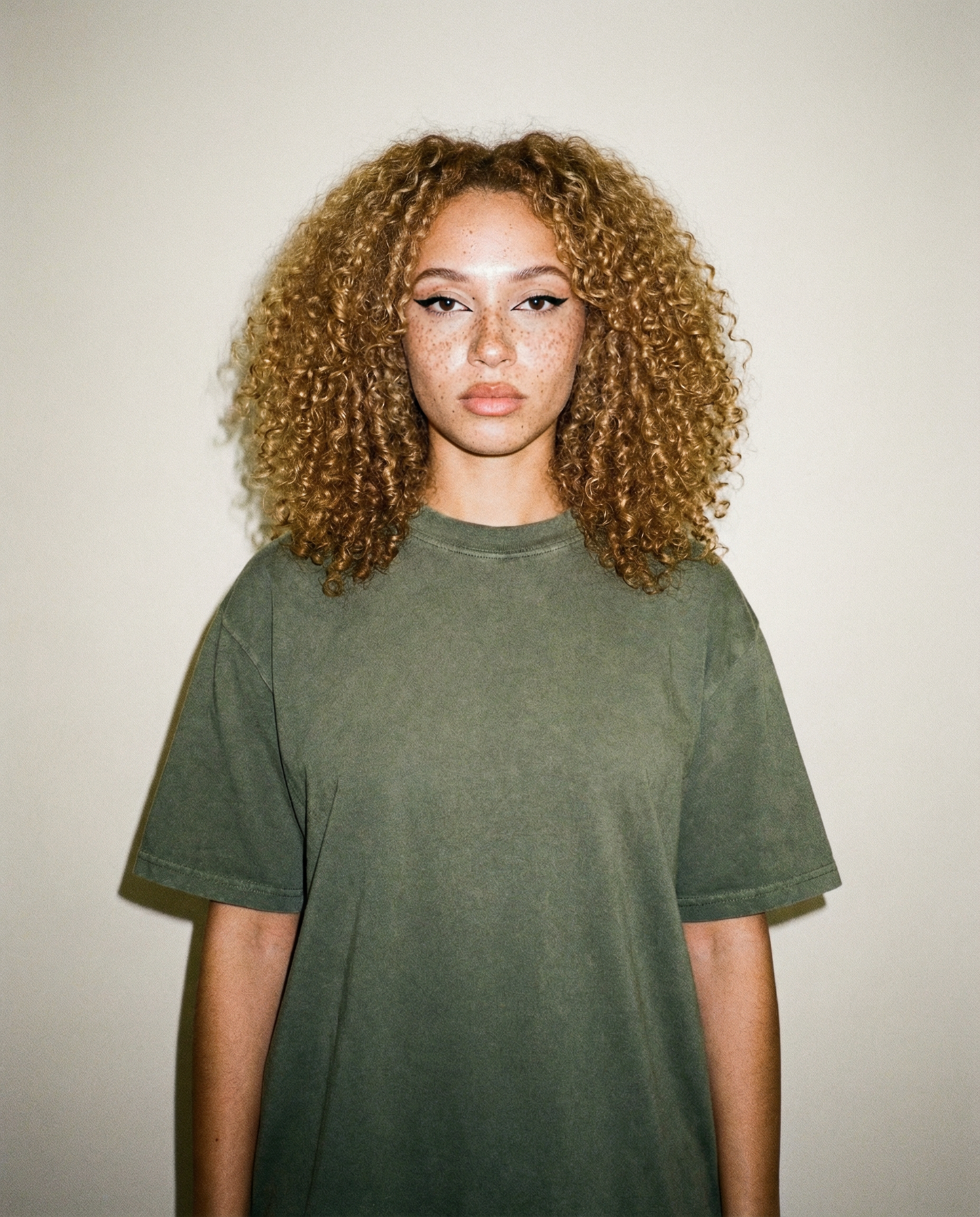 THE REGULAR T-SHIRT FADED OLIVE