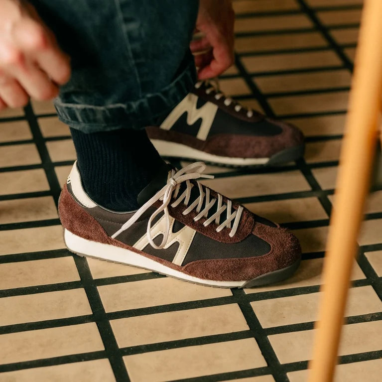 KARHU MESTARI 76 MARRON / CLOUD CREAM Sneaker