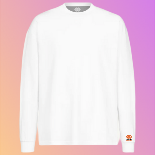 THE OVERSIZED LONGSLEEVE WHITE
