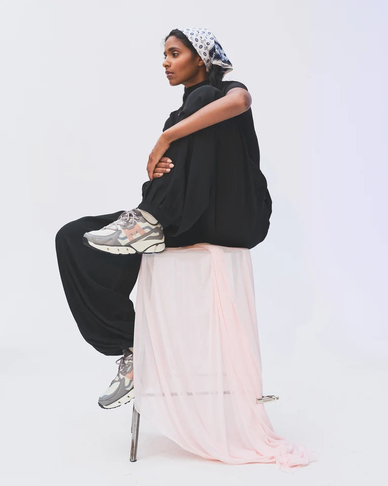 KARHU SUPER FULCRUM GRAY FLANNEL / ADOBE ROSE Sneaker