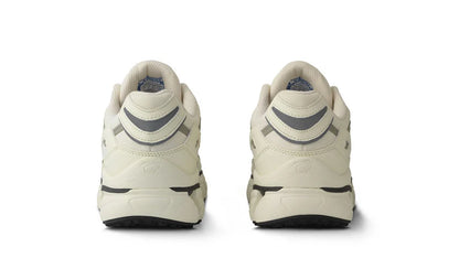 KARHU SUPER FULCRUM VANILLA ICE / BLACK Sneaker