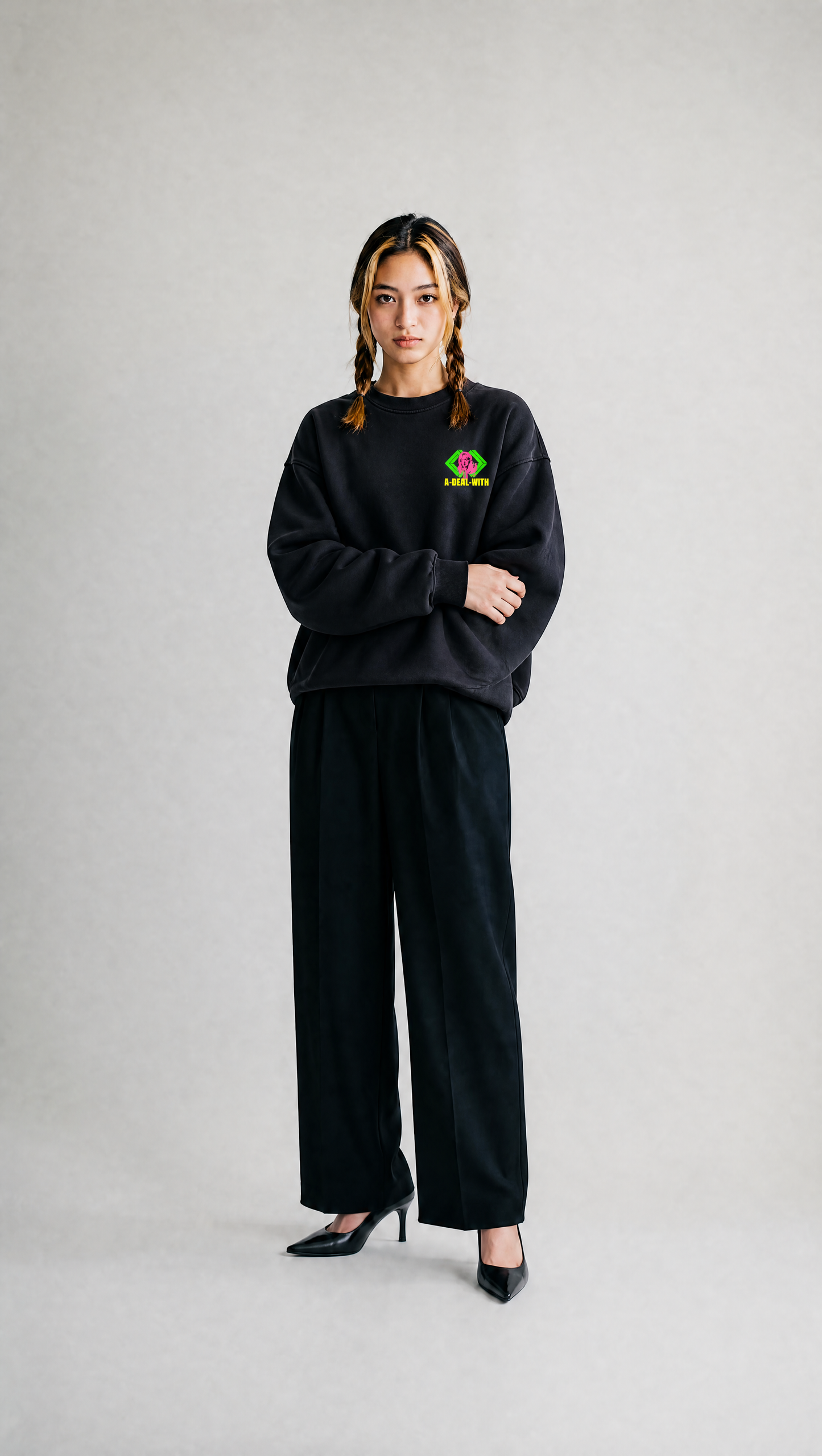 PREORDER – THE OVERSIZED SWEATER „PALMER“  FADED BLACK