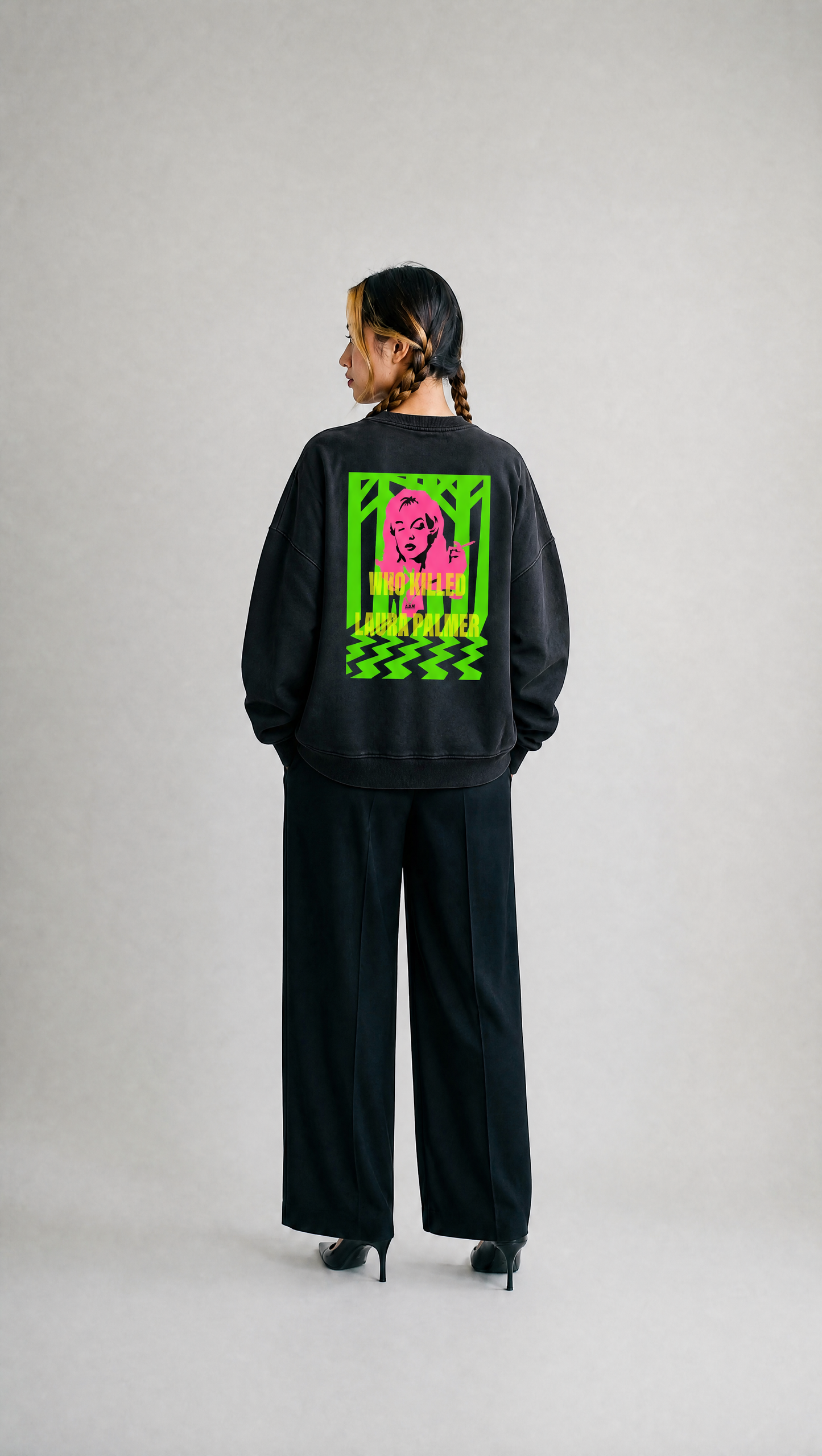 PREORDER – THE OVERSIZED SWEATER „PALMER“  FADED BLACK