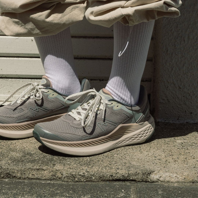 KARHU MESTARI RUN LS STEEPLE GRAY / HIGH-RISE Sneaker