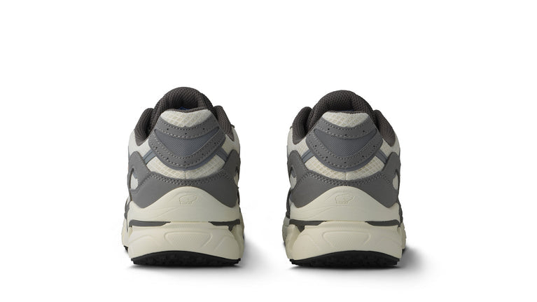KARHU SUPER FULCRUM GRAY FLANNEL / ADOBE ROSE Sneaker