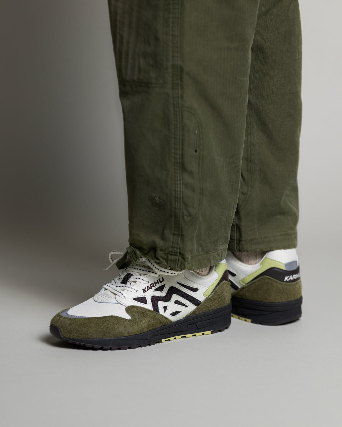 KARHU LEGACY 96  AVOCADO / CHOCOLATE TORTE