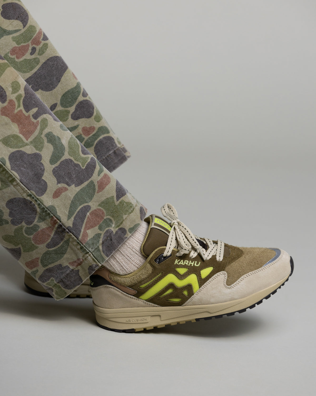 KARHU  LEGACY 96  MOJAVE DESERT / WILD LIME